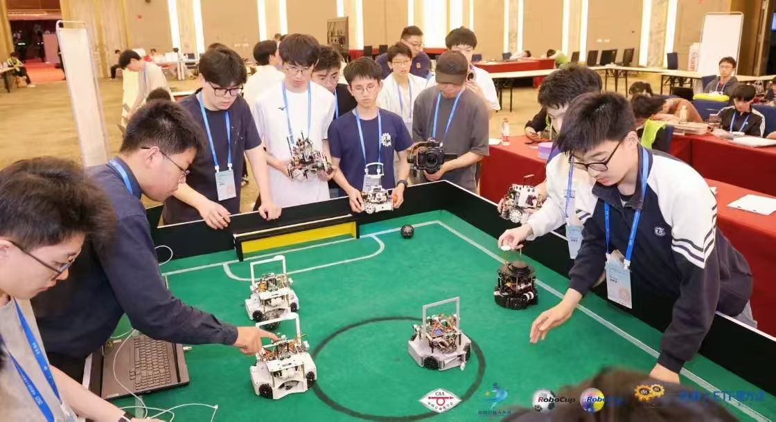 北京西餐亮相懷柔雙賽！用煙火氣點(diǎn)燃科技盛宴 title=